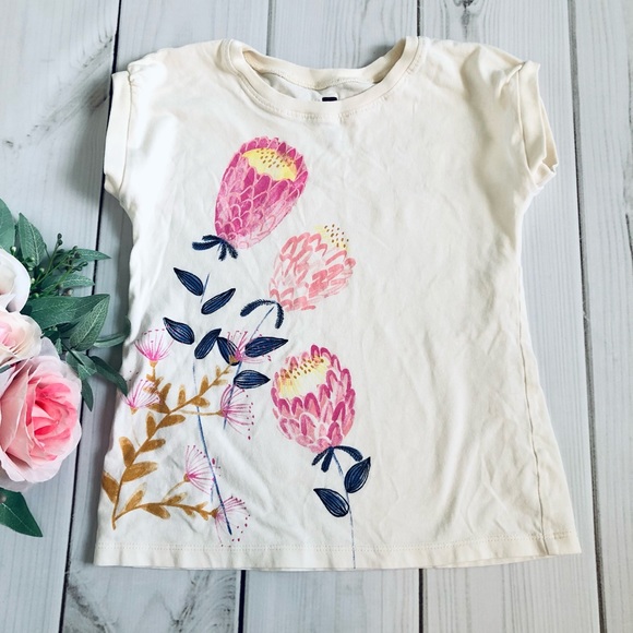 Tea Collection Other - Tea Collection Graphic Tee
